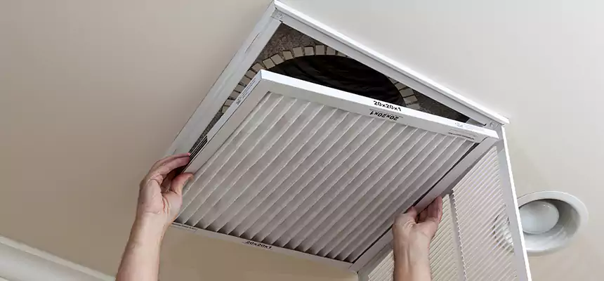 Robust Commercial Air Duct Cleaning in Naples